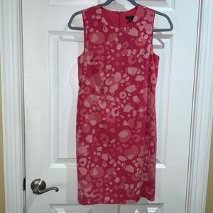 Ann Taylor Petites Abstract Sleeveless Knee Length Pink Shift Dress Pink lined